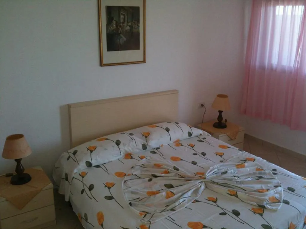 **** Guest house Residence Jazoj Radhime Albania